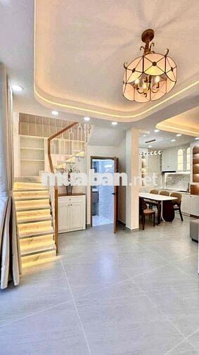 NHÀ 3T QUẬN 7– CÁCH HUỲNH TẤN PHÁT 20M– NGANG 6M– SHR- GIÁ 6 TỶ HƠN