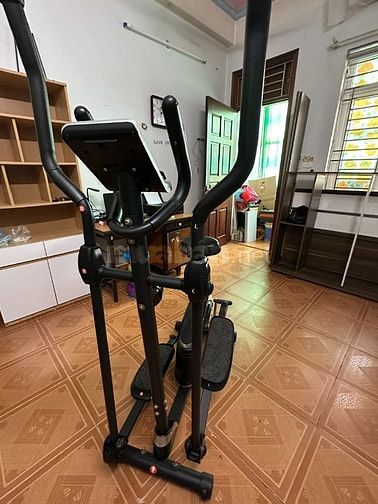 CẦN BÁN MÁY TẬP THỂ THAO GIÁ RẺ