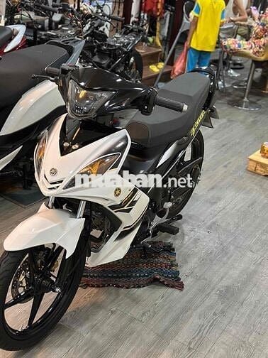Ex tự động xuống áo trắng đen máy 57kck có trà gop