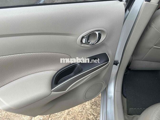 Nissan Sunny XV 2016 Bạc