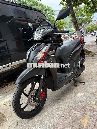 Vision 2024 bản Thể thao Đen nhám khoá ga 5000km