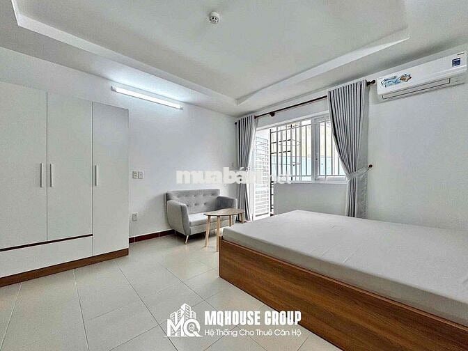 Căn hộ full nội thất ban công thoáng Cách Mạng Tháng 8 Quận 1