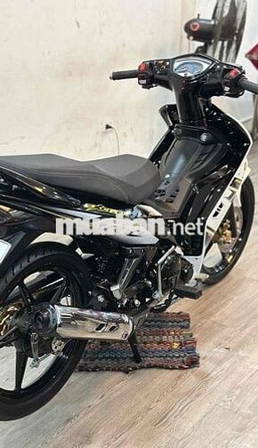 Ex tự động xuống áo trắng đen máy 57kck có trà gop