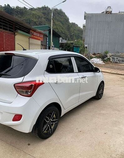 Hyundai Grand i10 2016 1.0 Trắng