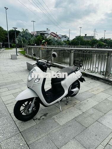 Honda Scoopy 2022 Trắng zin 100% bs 43 chính chủ