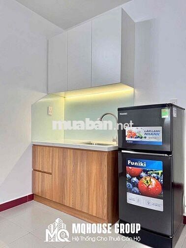 Căn hộ full nội thất ban công thoáng Cách Mạng Tháng 8 Quận 1