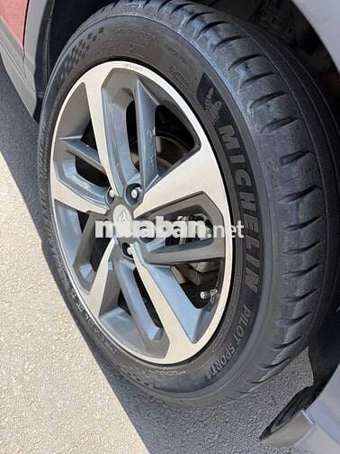 Hyundai Kona 2019 1.6 Tubor Đỏ