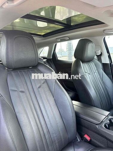 Peugeot 3008 Bản full 2018 68000 km Đen