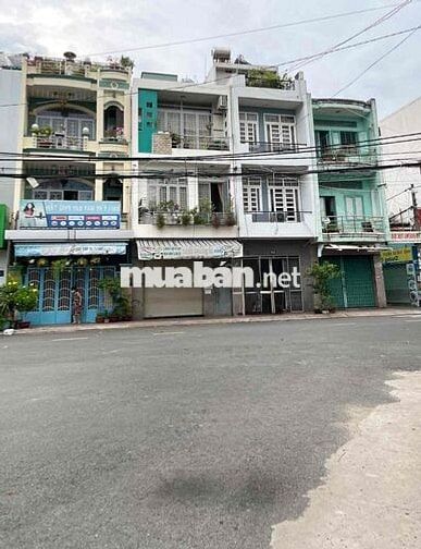 Phòng trọ vị trí đầy tiện ích nhưng giá HSSV