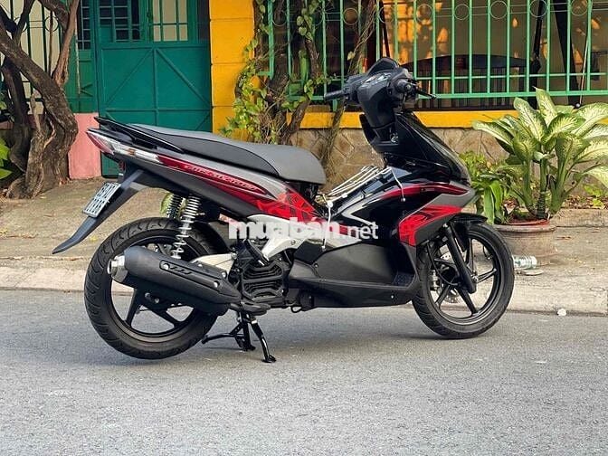 Honda Airblade 110 Thái 2011 Đen đỏ