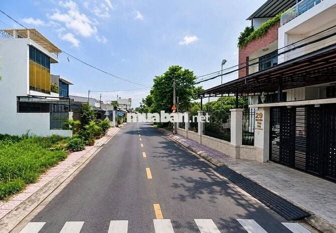 ĐẤT THỊ TRẤN CỦ CHI. MẶT TIỀN ĐƯỜNG NHỰA. SHR. 720 TRIỆU