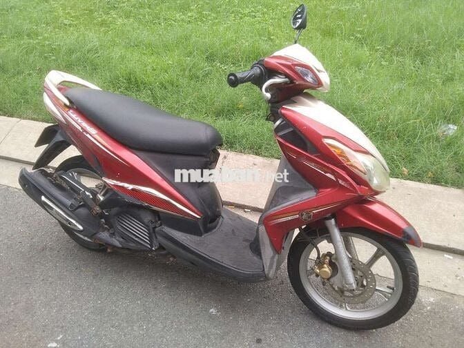 Yamaha Luvias giấy tờ đầy đủ, máy êm, mạnh