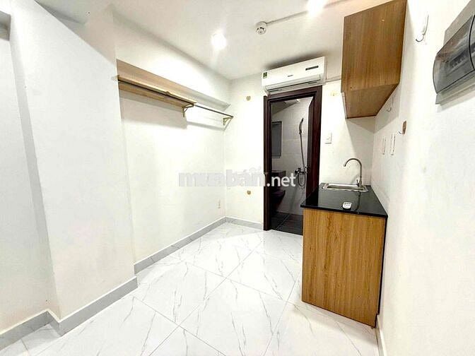 🏡Cho thuê phòng giá tốt 3,Xx Tô Hiến Thành Q10 Thang máy hầm xe✅