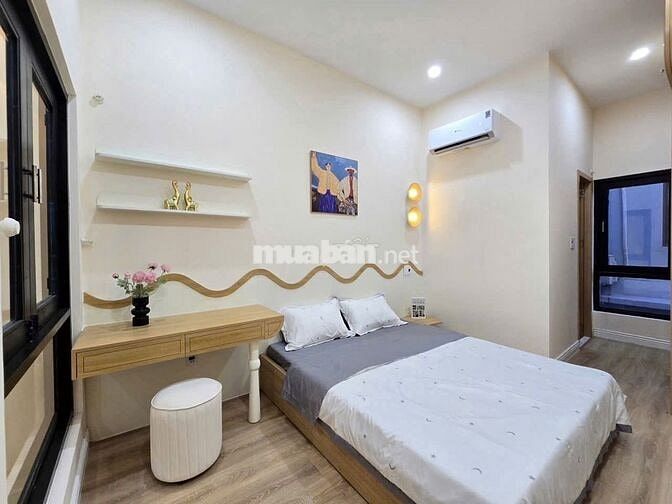 Siêu phẩm nhà 3 tầng kiệt ô tô 74 Ngô Thì Nhậm, giá chỉ 5 tỷ 390