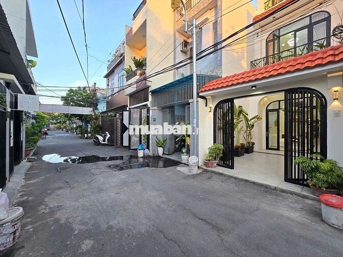 Siêu phẩm nhà 3 tầng kiệt ô tô 74 Ngô Thì Nhậm, giá chỉ 5 tỷ 390