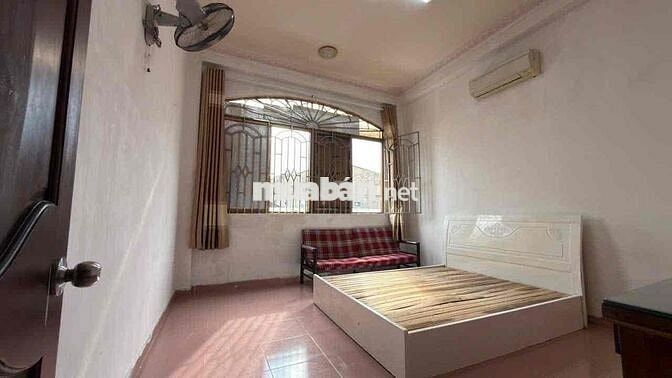Cho thuê phòng ngay trung tâm q5 gần đại học y dược