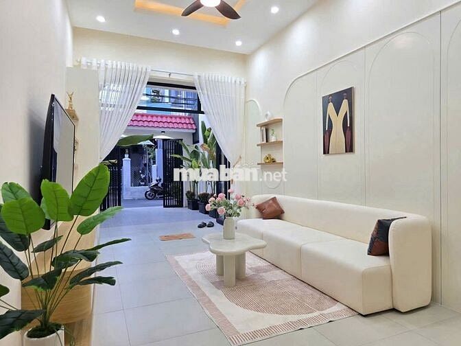 Siêu phẩm nhà 3 tầng kiệt ô tô 74 Ngô Thì Nhậm, giá chỉ 5 tỷ 390