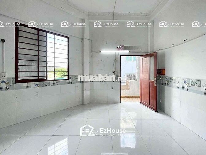 Phòng trọ sinh viên giá rẻ_ban công siêu thoáng ngay Hậu Giang