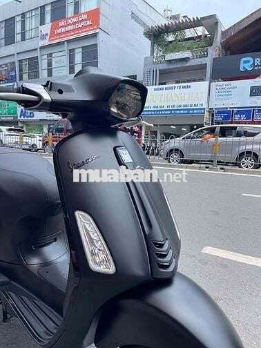 Piaggio Sprint Iget ABS cuối 2018 Đen