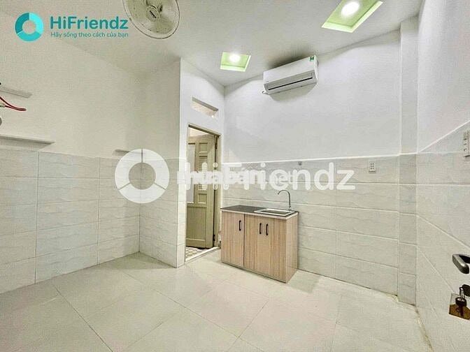 PHÒNG FULL NỘI THẤT CỬA SỔ TRỜI NGAY AN DƯƠNG VƯƠNG
