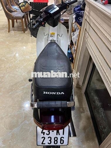 Honda Dream Thái Nâu đỏ Cả nam và nữ