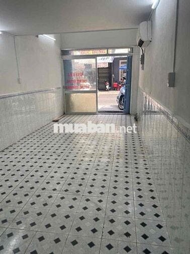 Nhà mặt tiền Bà Hạt Q.10, trệt lầu 2PN, 16 triệu