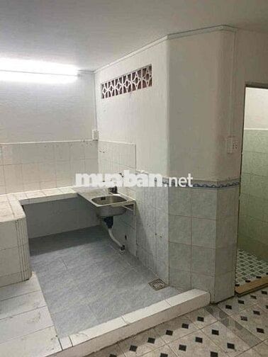 Nhà mặt tiền Bà Hạt Q.10, trệt lầu 2PN, 16 triệu