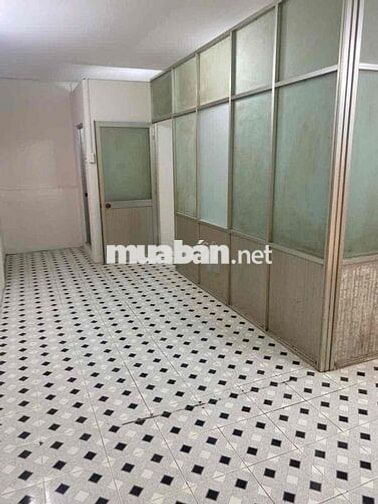Nhà mặt tiền Bà Hạt Q.10, trệt lầu 2PN, 16 triệu