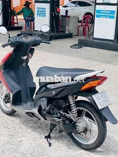 Honda Click biển tp chính chủ 9009