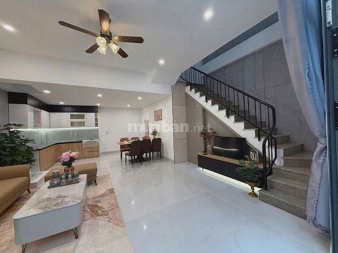 SIÊU PHẨM HẢI CHÂU - CÓ SẴN DÒNG TIỀN 15 TRIỆU/THÁNG Chính chủ gửi bán