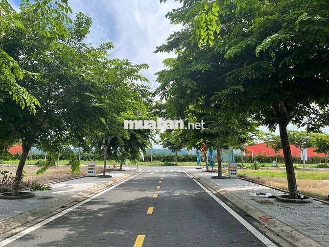 Bán đất 90m2 Dự án Ora Park Đức Hòa giá từ 1tỷ8, trả trước 20%, sổ sẵn