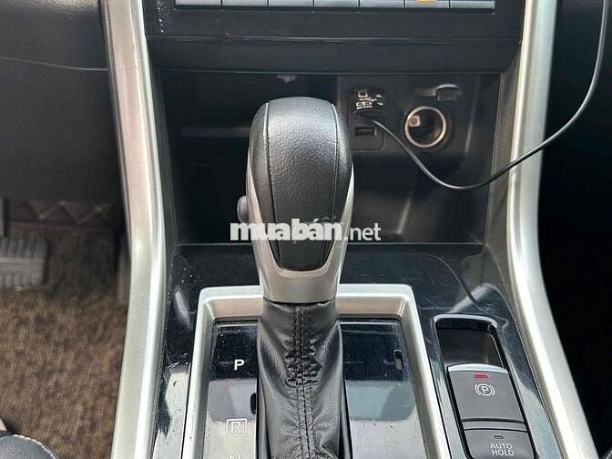 Mitsubishi Xpander Premium 2022 Nâu 85000 km