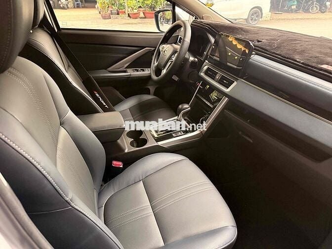 Mitsubishi Xpander Cross 2025 1.5AT Trắng 11.000km