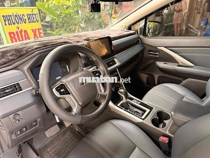 Mitsubishi Xpander Cross 2025 1.5AT Trắng 11.000km