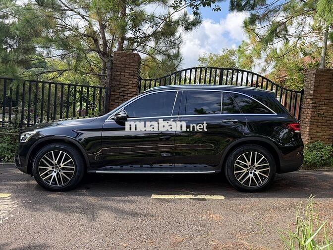 Mercedes-Benz GLA200 4Matic 2022 Đen 36000km