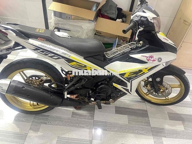 Yamaha Exciter 150 Côn tay Trắng Đen Vàng