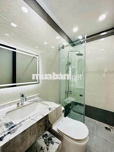 Cho thuê nhà góc 2MT 284/6A Lý Thường Kiệt, Phường 15, Quận 10 