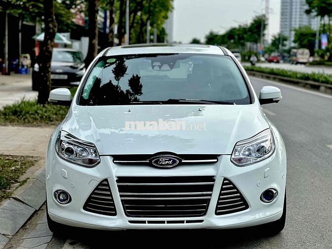 Ford Focus 2.0S 2014 Số tự động Trắng