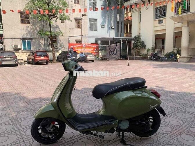 Piaggio Vespa Sprint Xanh rêu