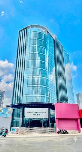 CHO THUÊ TÒA NHÀ GÓC 3MT 137–139 NGUYÊN HỒNG + PHẠM VĂN ĐỒNG