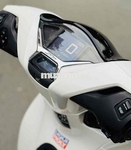 Honda SH 150i ABS 2022 Trắng ngọc 12.000km
