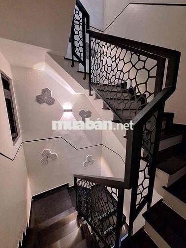 cho thuê nhà mới, đẹp ngang 7,1x47m Ung Văn Khiêm Bình Thạnh