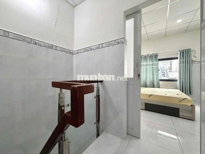 CHO THUÊ NNC HẺM LỚN Ô TÔ NGAY NGUYỄN TRÃI QUẬN 1