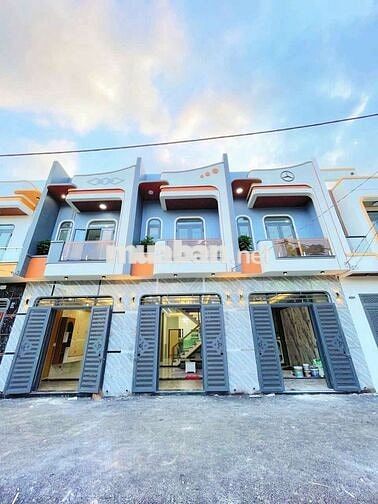 Chủ bán 7 căn nhà mới sổ Hoàn Công