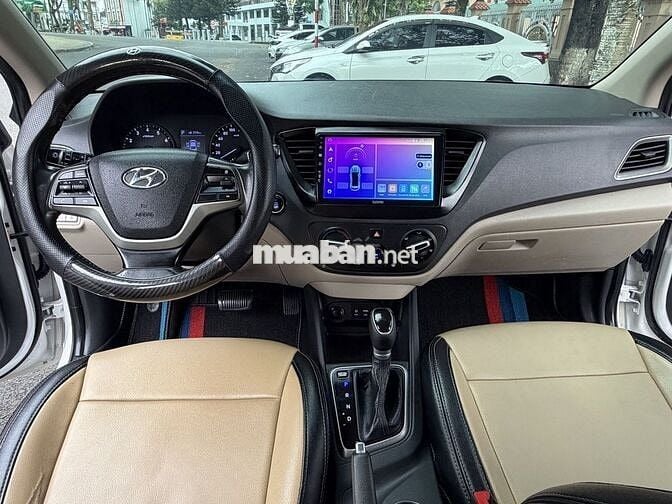 Hyundai Accent 2019 Tự động Trắng 78000 km