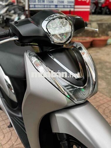 Honda SH Mode 2021 Bạc đen