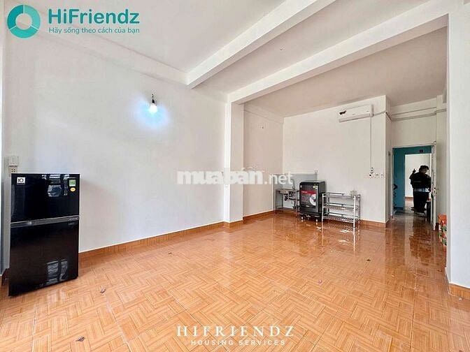 Khai trương - Phòng ban công 35m² - Q8 gần cầu Chà Và Q5