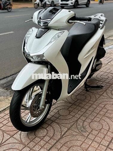 Honda SH 150cc 2022 Trắng Ngọc Trinh