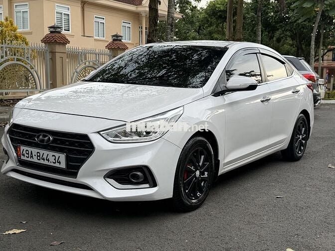 Hyundai Accent 2019 Tự động Trắng 78000 km