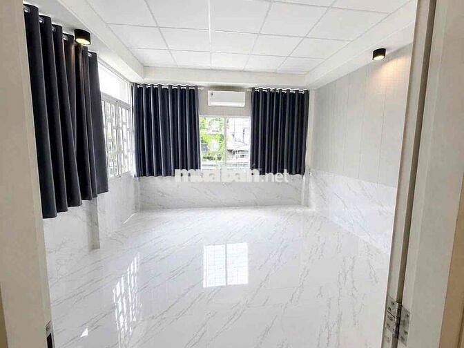 Nhà Mới trệt 3 lầu - 3PN 4VS - đường Cao Bá Nhạ, Quận 1